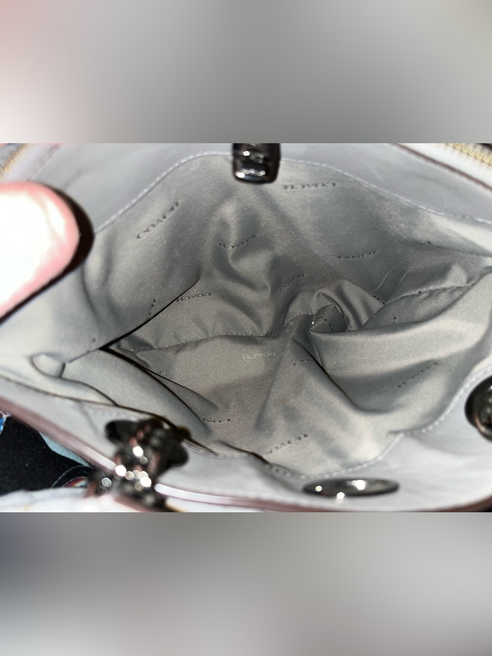 Coach EUC Gray Edie turn-lock Leather and Suede Shoulder Bag Retails $495 - Picture 9 of 12